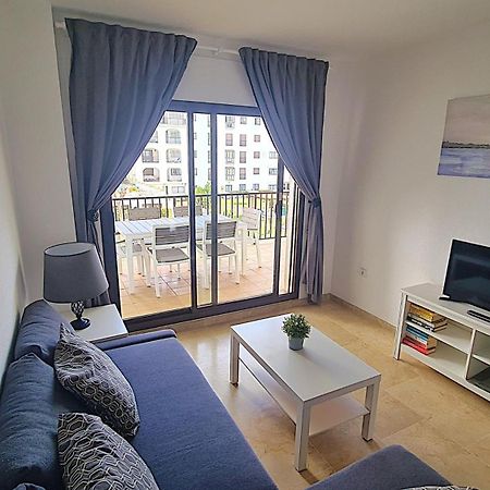 Castillo de Sabinillas Lovely 2-Bed Apartment In Marina De La Duquesa מראה חיצוני תמונה