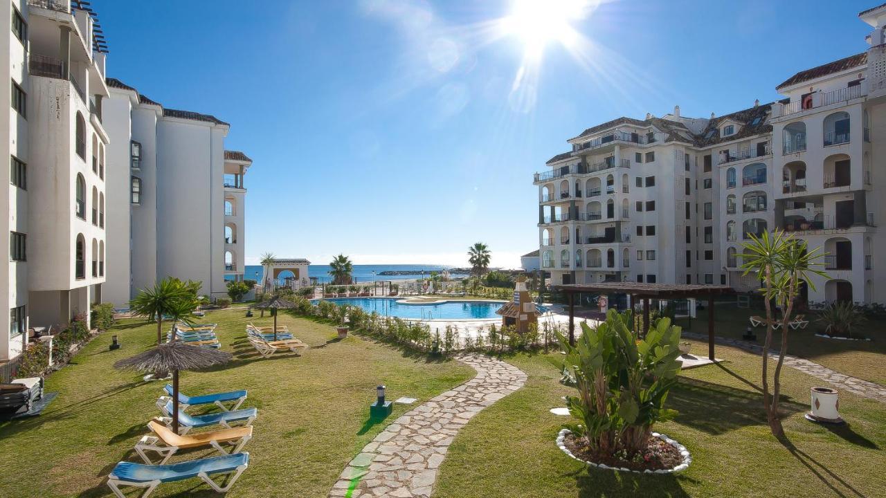 Castillo de Sabinillas Lovely 2-Bed Apartment In Marina De La Duquesa מראה חיצוני תמונה